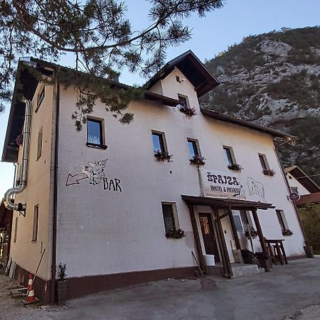 Hostel In Picerija Spajza Mojstrana Extérieur photo