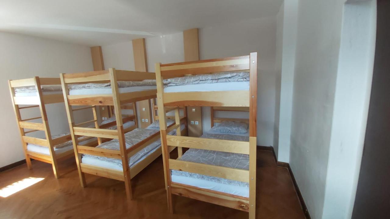 Hostel In Picerija Spajza Mojstrana Extérieur photo
